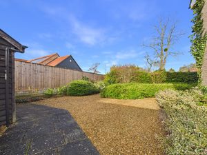 Photo 4- click for photo gallery